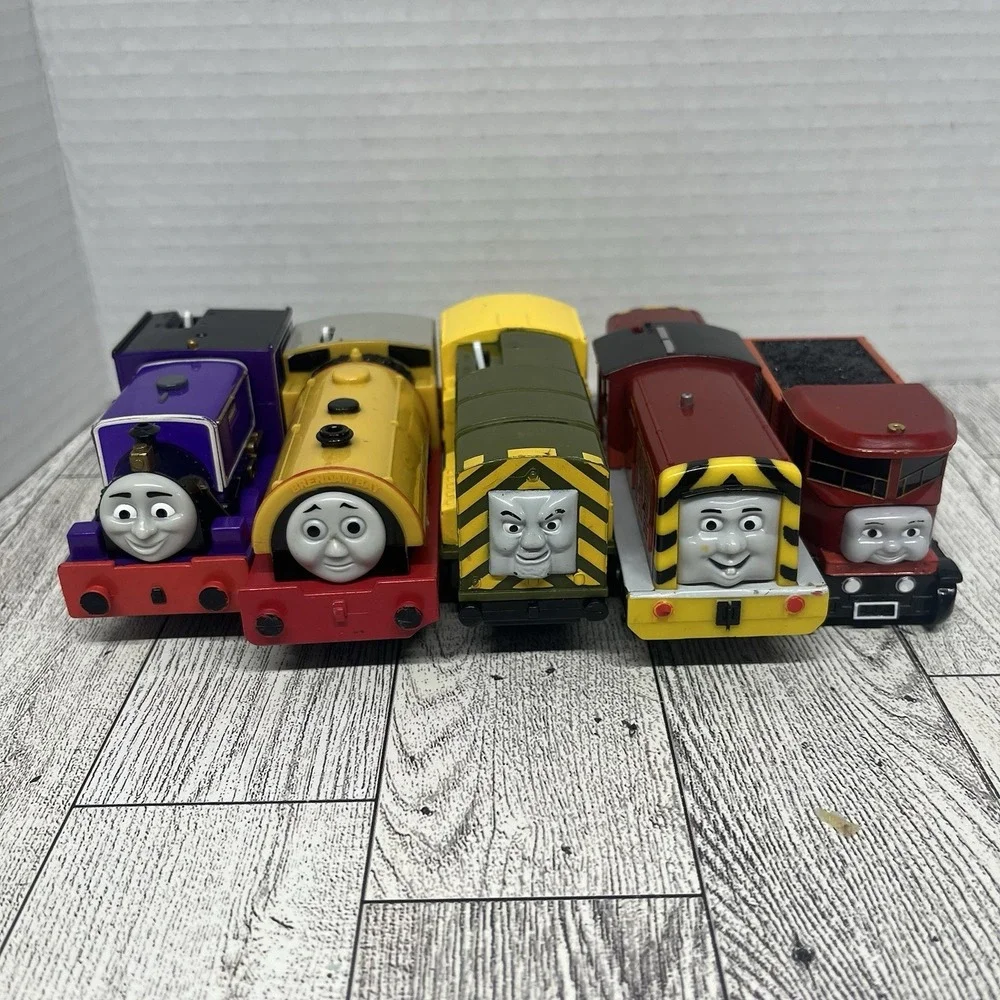 Thomas TrackMaster 5 Train Engine Lot SALTY BEN CHARLIE ELIZABETH BERT Parts